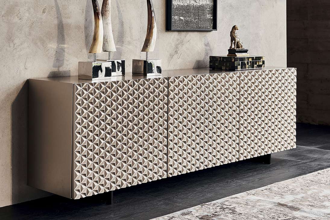 ROYALTON Sideboard